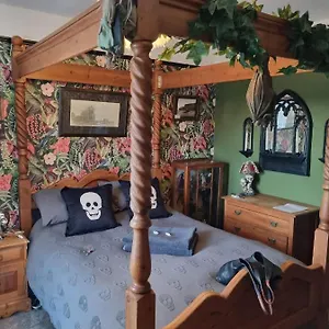 Dracula Guest house Whitby