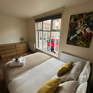 Ensuite Shoreditch Guest house London